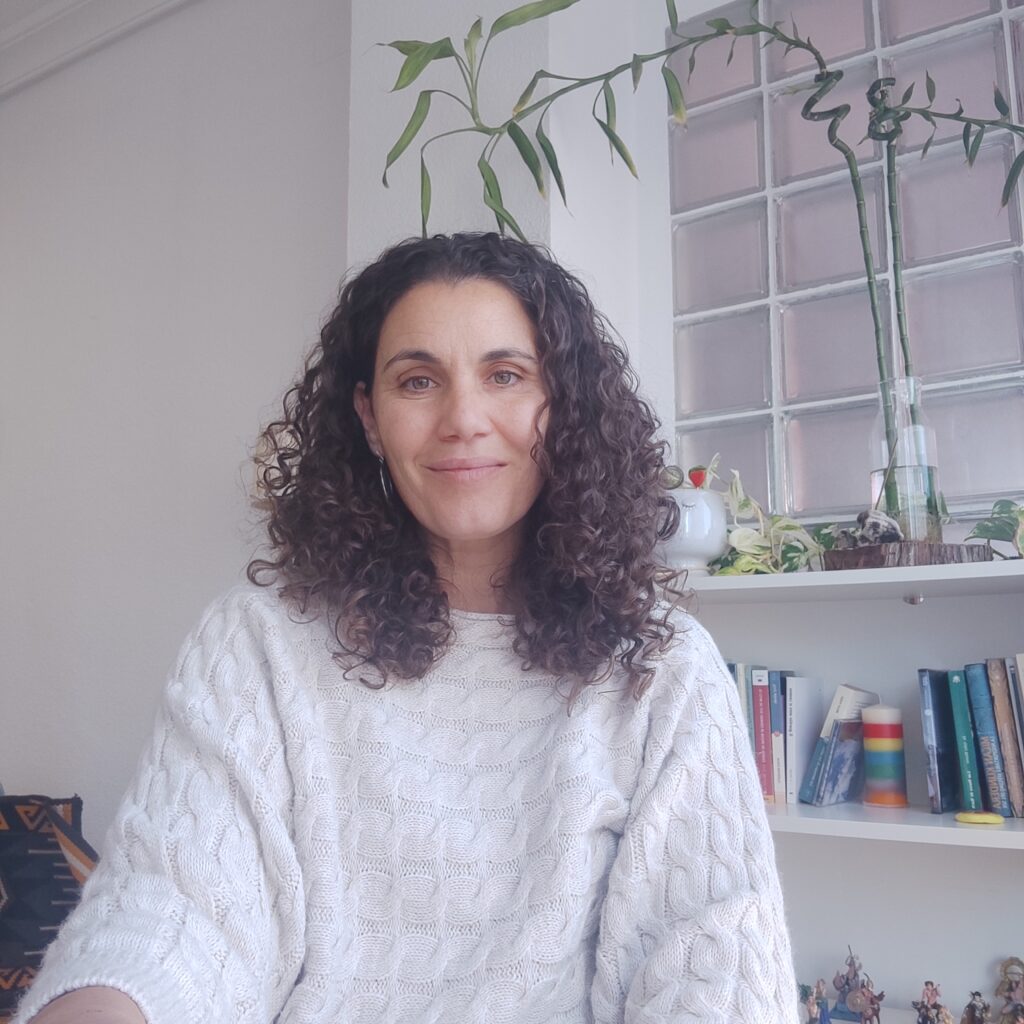 A608E923 411D 47EF A26A 75A813938B8E Miriam Madrona